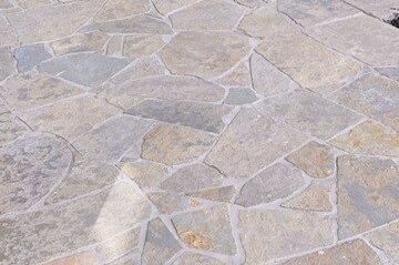 Tandur yellow flagstone  ( 75 kg/m² als vloer )4-7 st/m² ; 2-4 cm dik