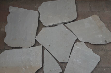 Kandla grey flagstone  ( +/- 77 kg/m² als vloer ) 4-7 st/m²